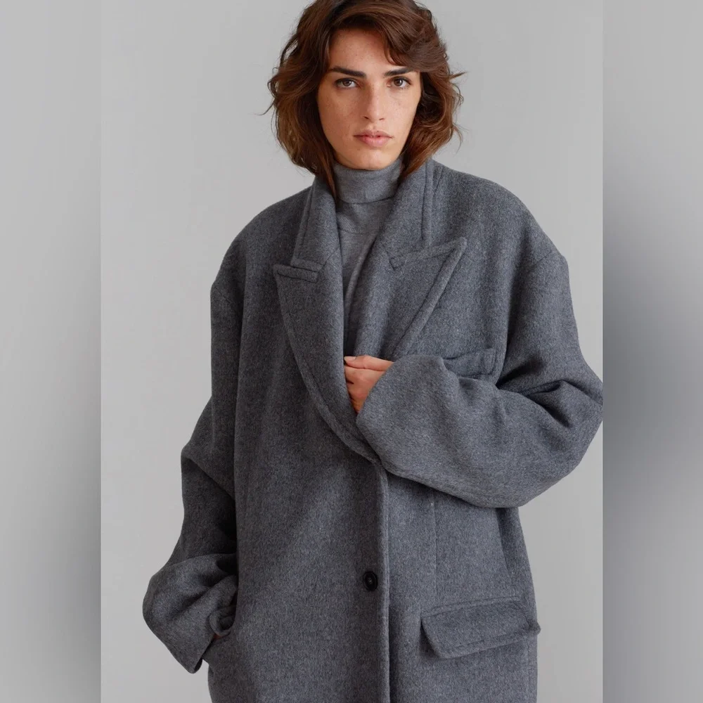 THE FRANKIE SHOP Anya Charcoal Oversized Wool Coat - Picture 4 of 16